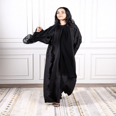 ‎ عباية نسائية امارتي بلون أسود